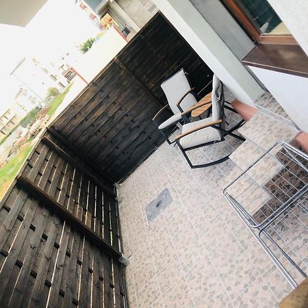 Beachside Studio Mamaia Nord Apartman Năvodari Kültér fotó